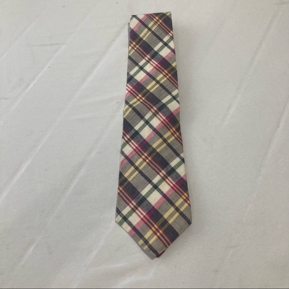 Amherst & Brock tie